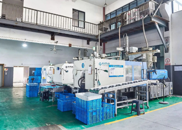 塑料廠噪聲大遭投訴-中廣通噪聲治理公司來(lái)解決